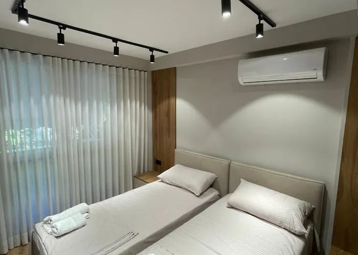 Апартаменты By Foot - Charm